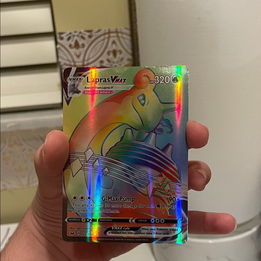 Pokemon Lapras VMAX Rainbow Trading Card